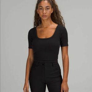 Lululemon - Ribbed Held Tight - size 10 - Black